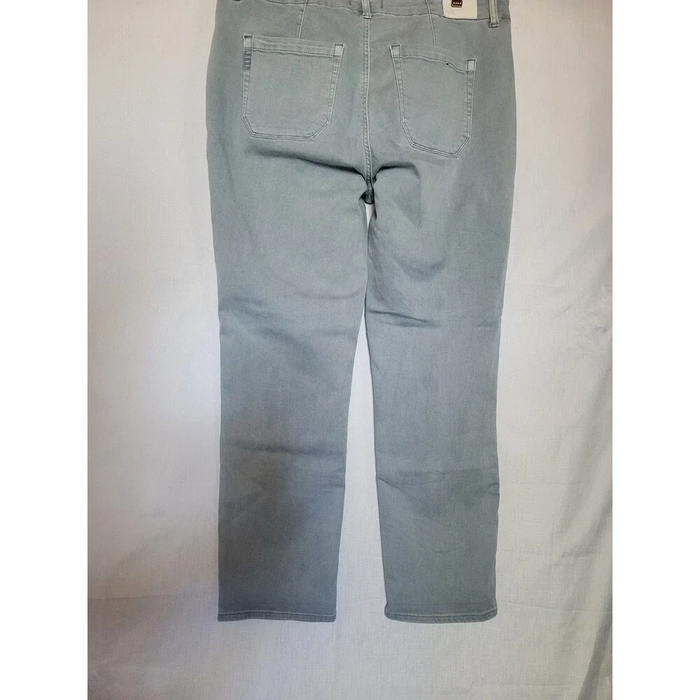 PAIGE Women's Brigitte Jeans Denin Straight Leg 31 VTG Light Green